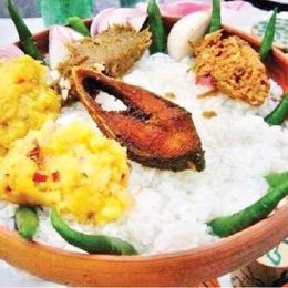 পহেলা বৈশাখে আমরা কেন পান্তা ইলিশ খাই? এটার কোন লজিক আছে কি?
